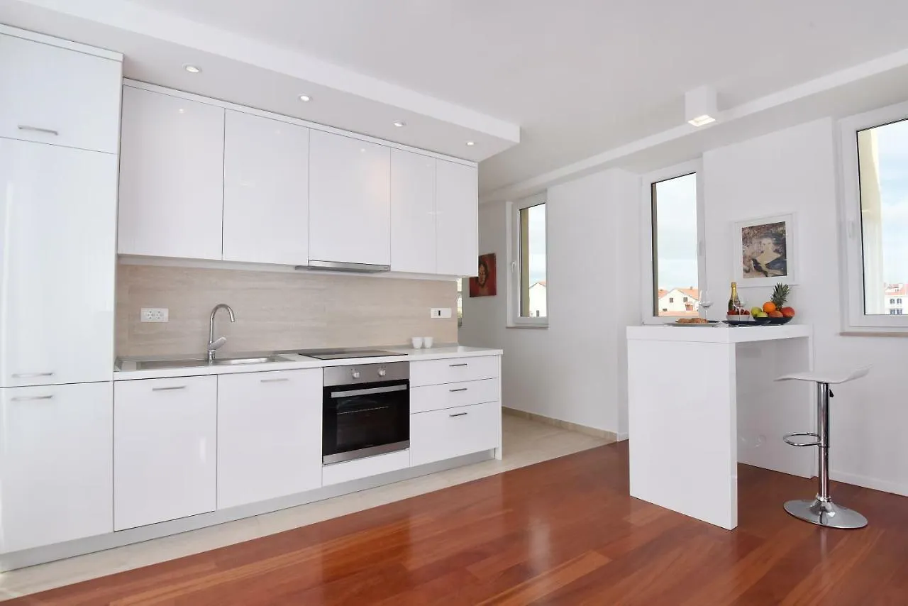 Apartmán Penthouse Niko Zadar 0*,